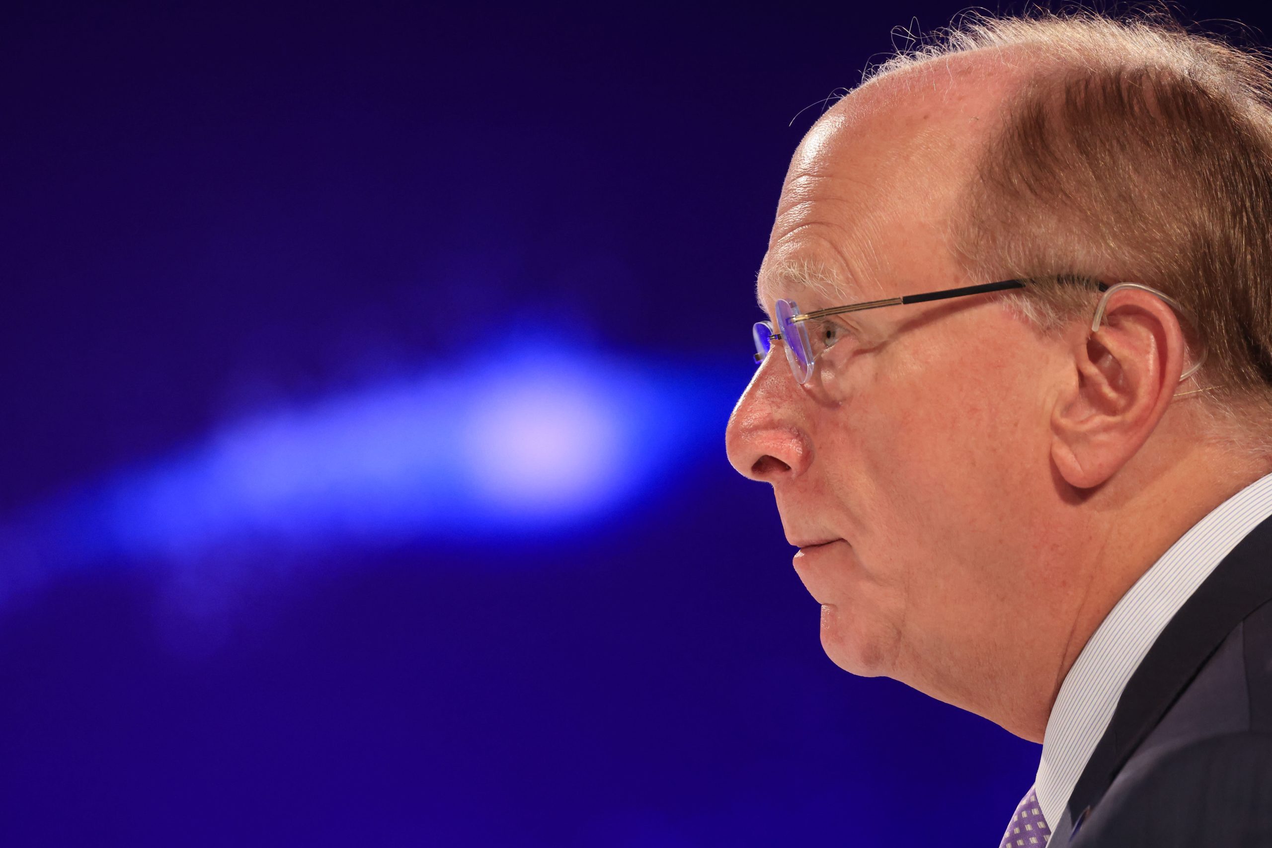 BlackRock falls more than 5% on mixed earnings — why we’d look to buy Wednesday