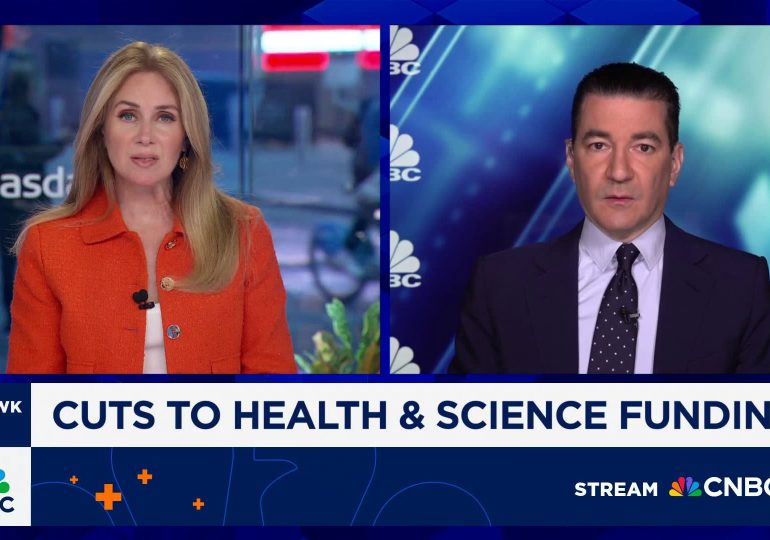 Why 22 million people may see a 'sharp' increase in health insurance premiums in 2026
