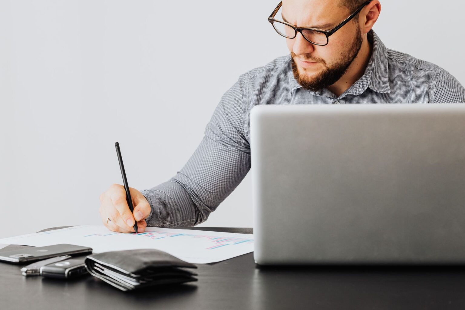 High-Yield Municipal Money Market Funds Quietly Fill Cash Sleeve Demand Financial documents and charts spread across a desk representing portfolio cash management