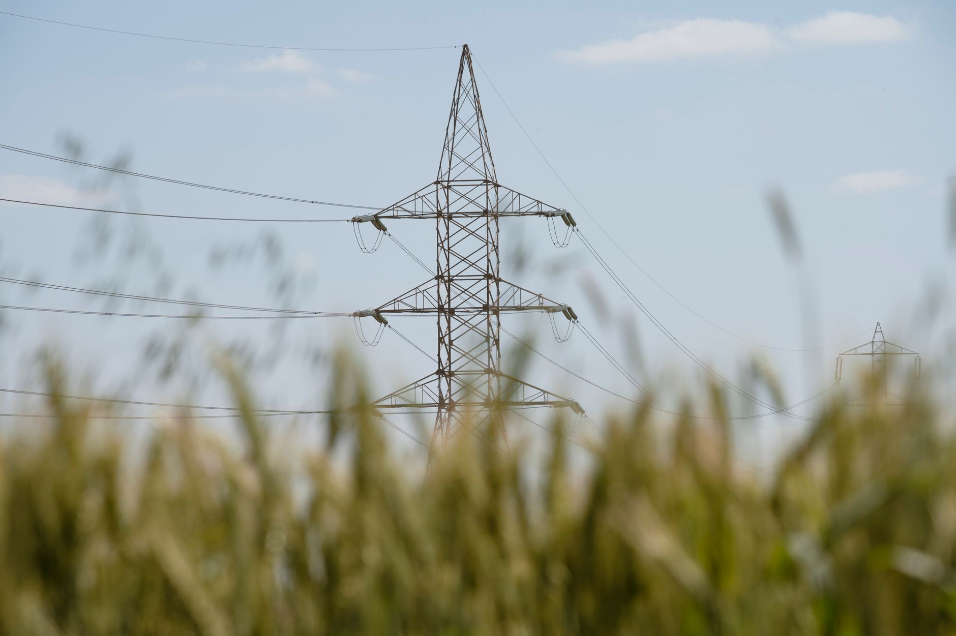 Renewable energy infrastructure project funded through green bond instruments
